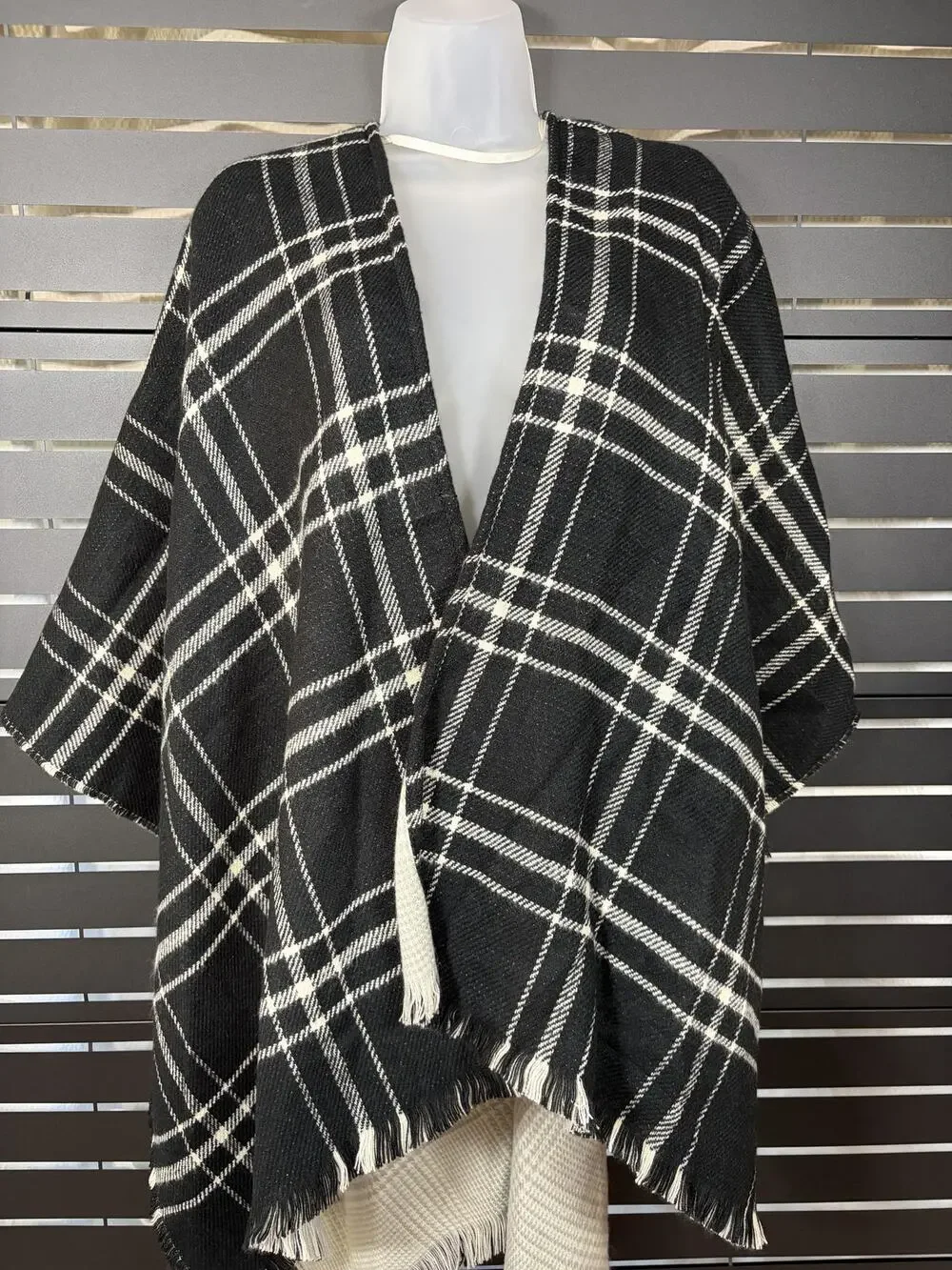 Anne Klein Reversible Shawl NWT